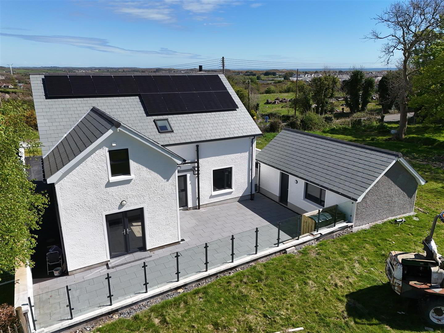 56 Tollymore Road 32 of 36