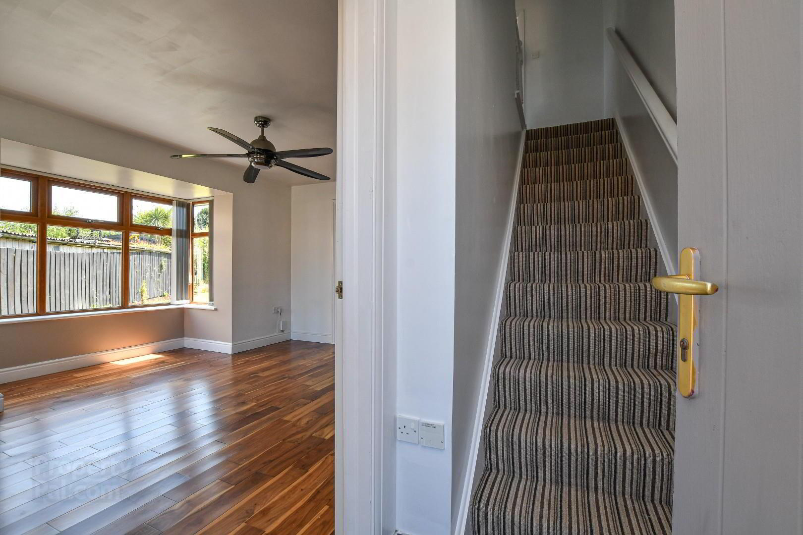 property description image