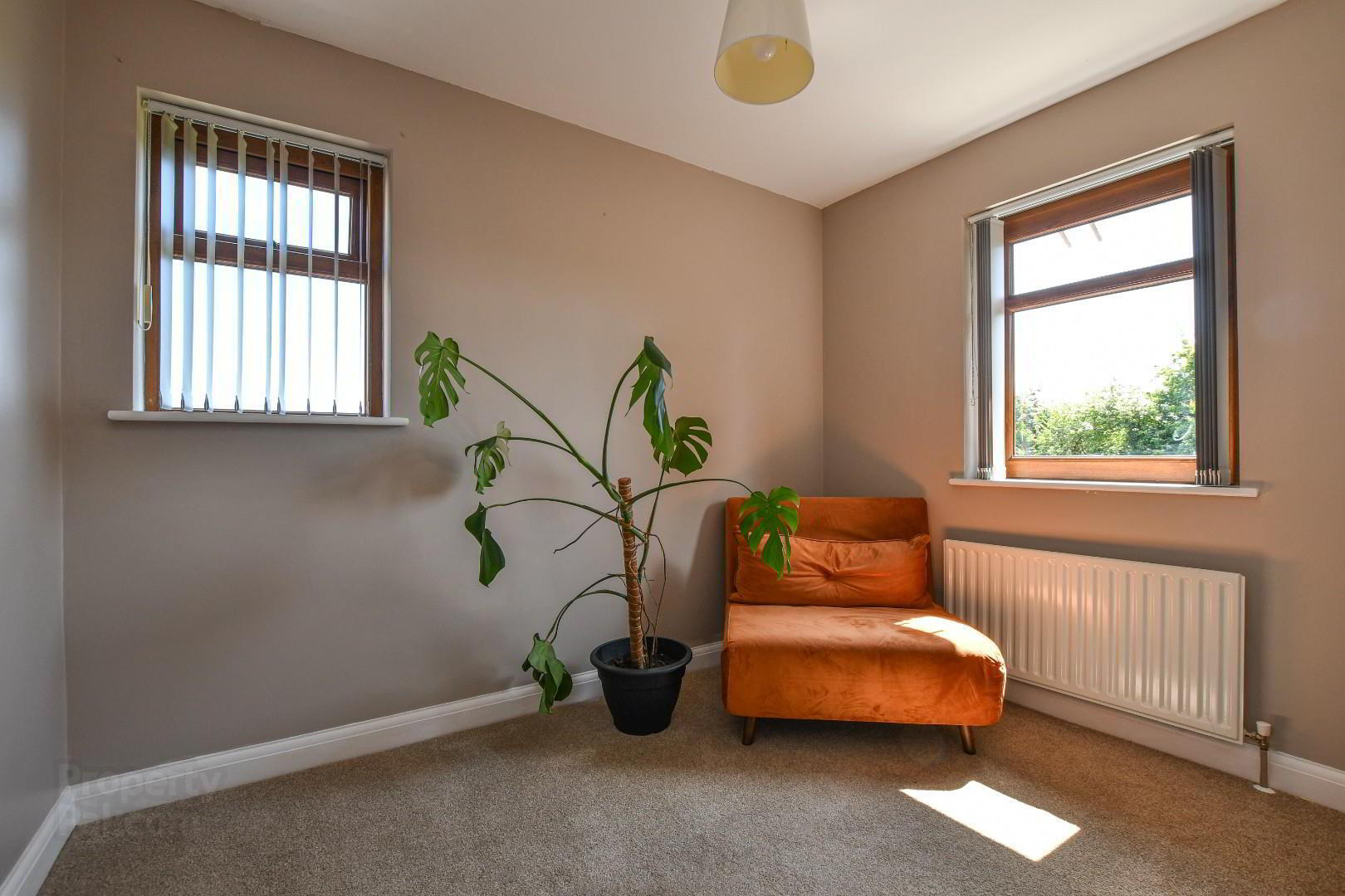 51 Stonebridge Gardens 20 of 46