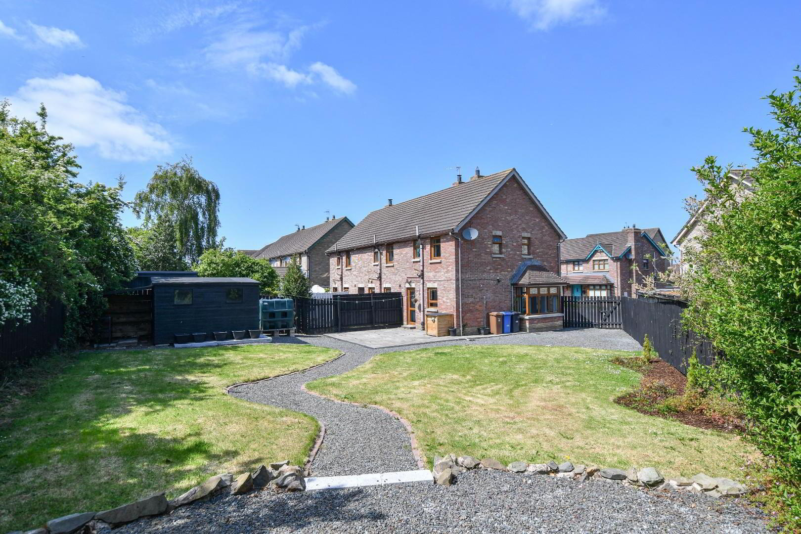 51 Stonebridge Gardens 24 of 46