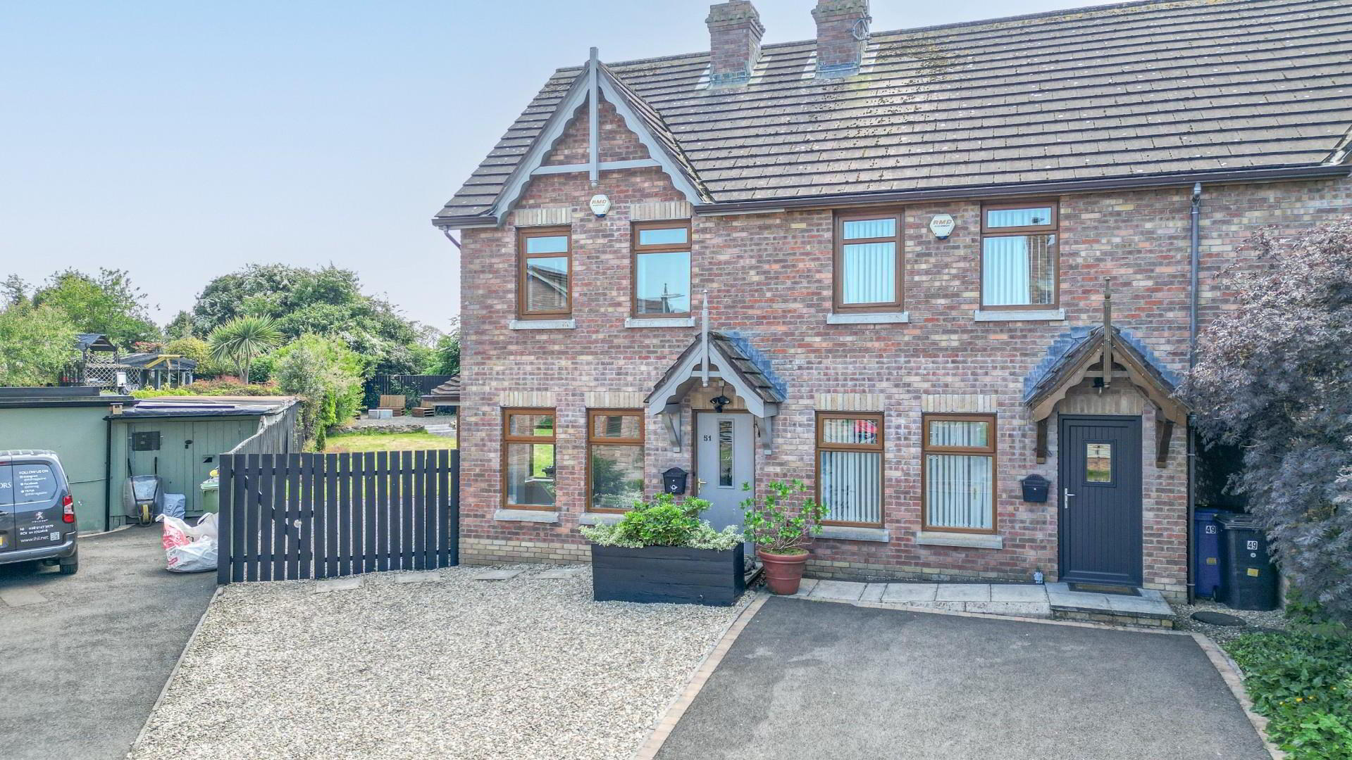 51 Stonebridge Gardens 37 of 46