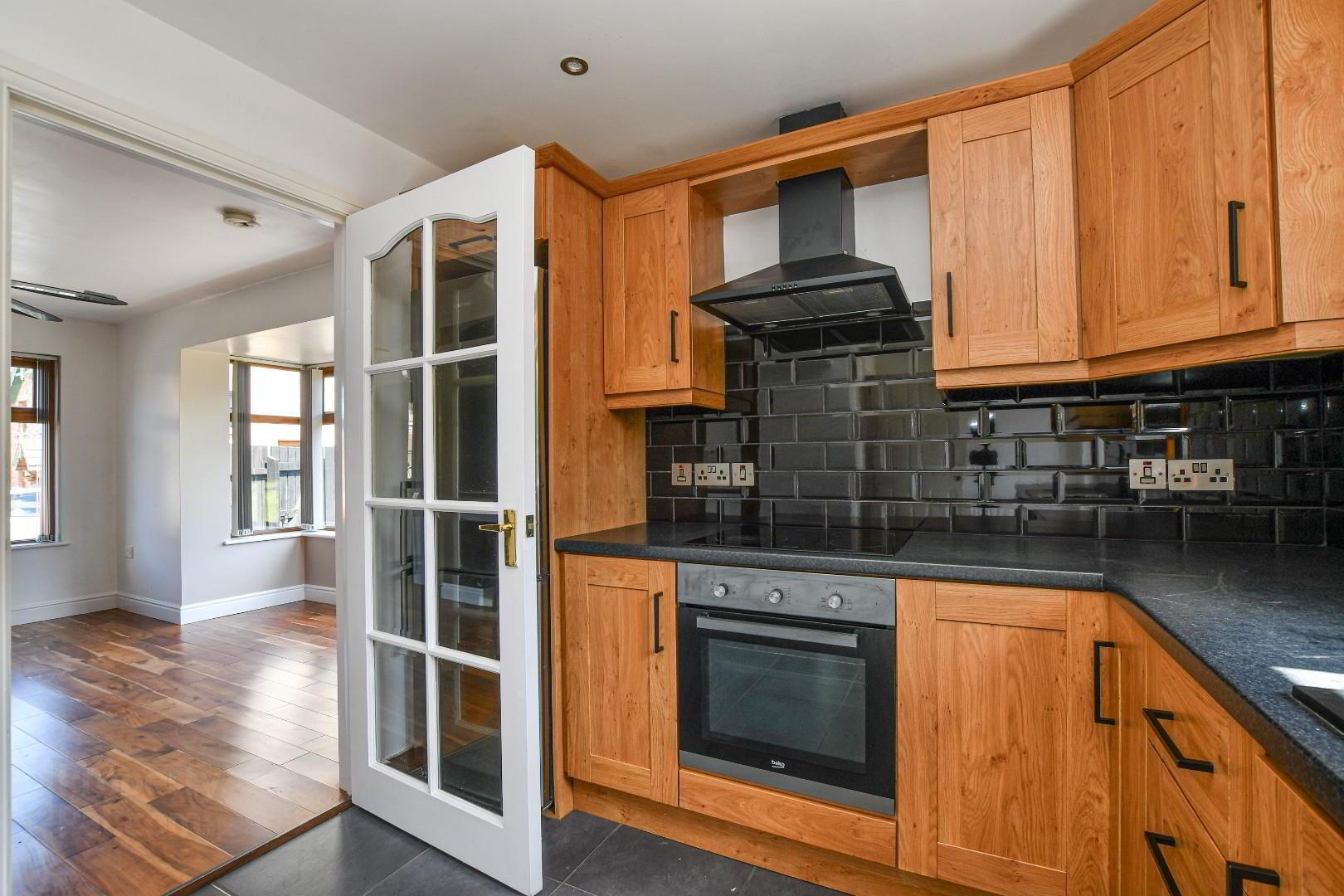 51 Stonebridge Gardens 12 of 46