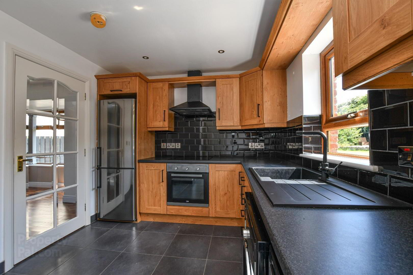 51 Stonebridge Gardens 11 of 46