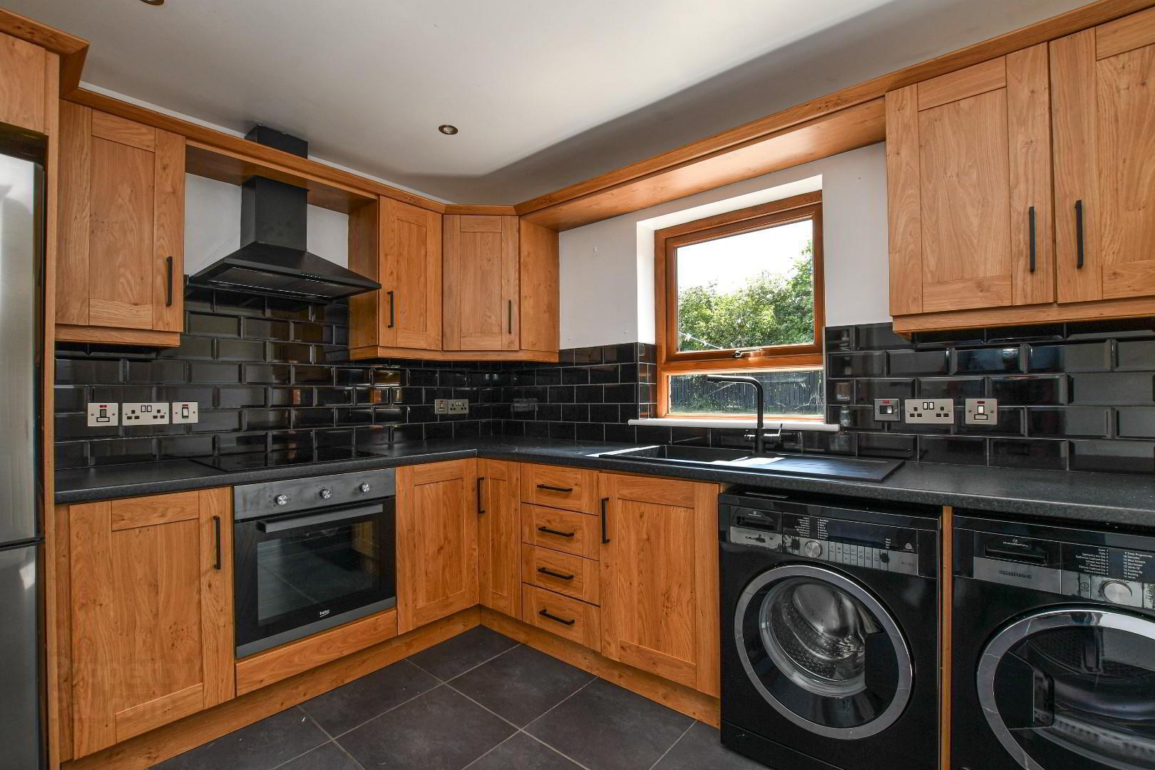 51 Stonebridge Gardens 10 of 46