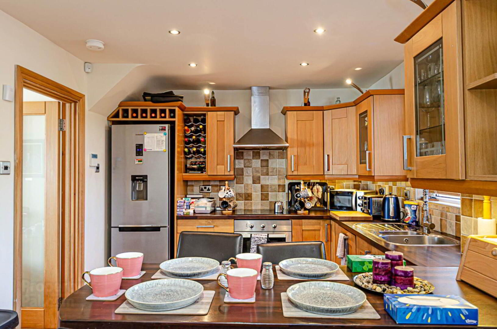 25 Glen Road 10 of 35