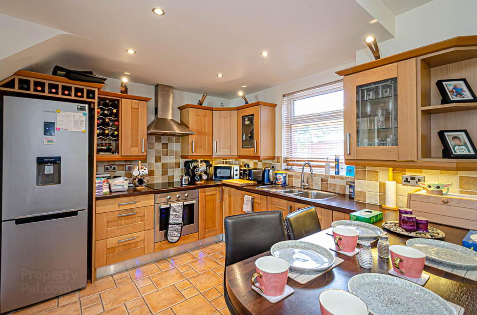 25 Glen Road 9 of 35