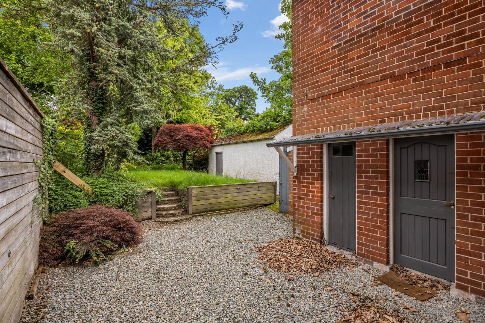 6 Upper Malone Road 15 of 15