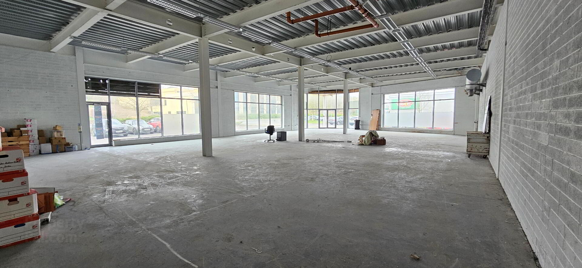 Unit 4, Shannonside Retail Park 5 of 17