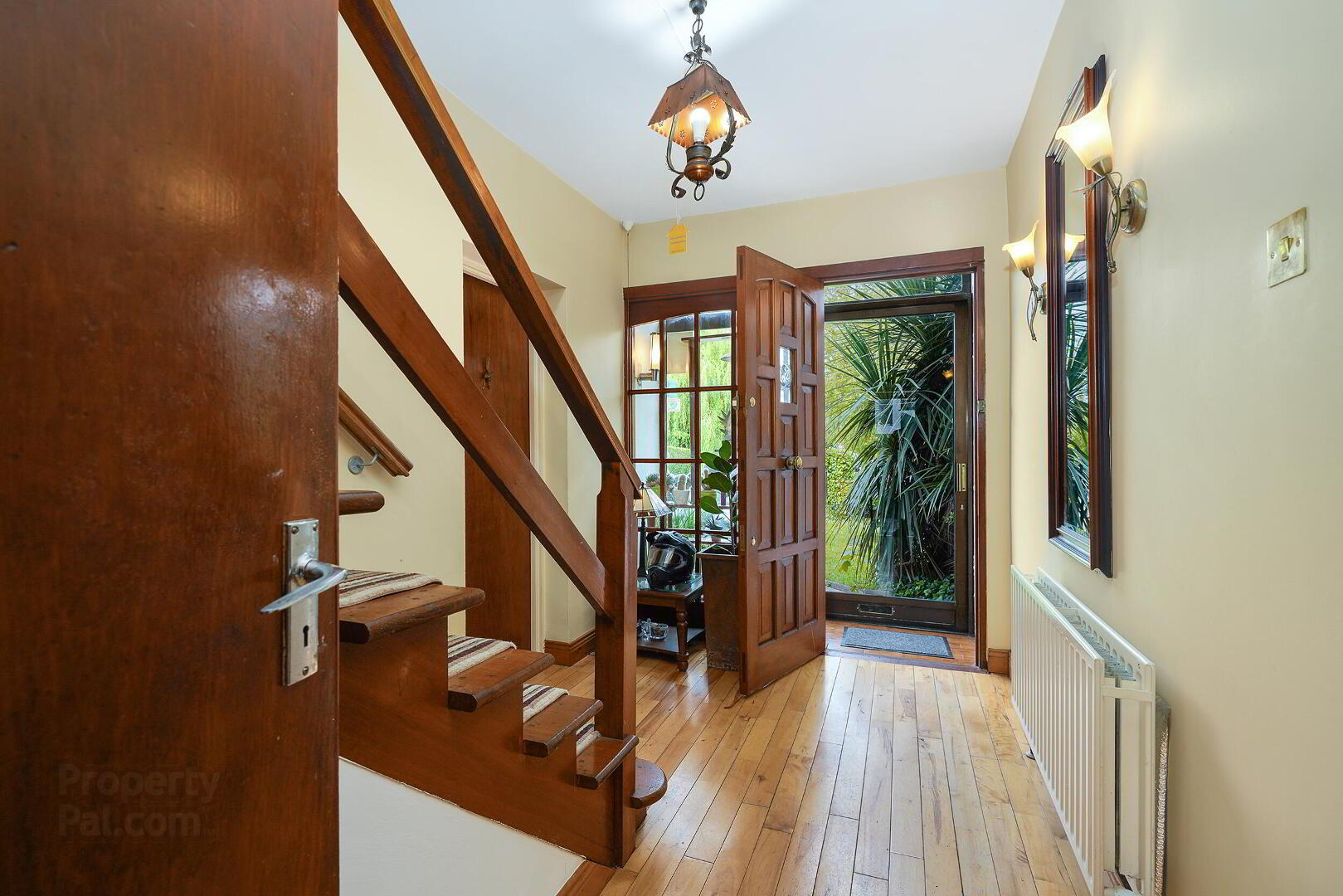 13 Castle Park 3 of 24
