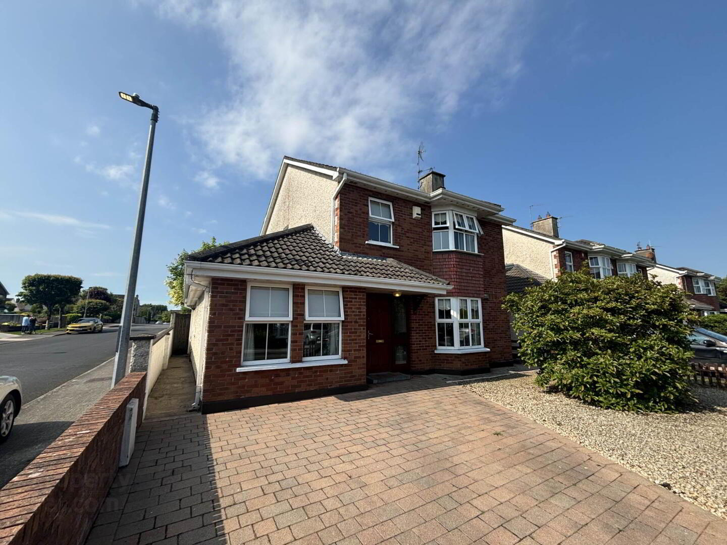 property description image