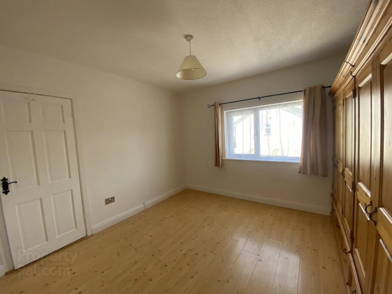 20 Castlegrove 7 of 12
