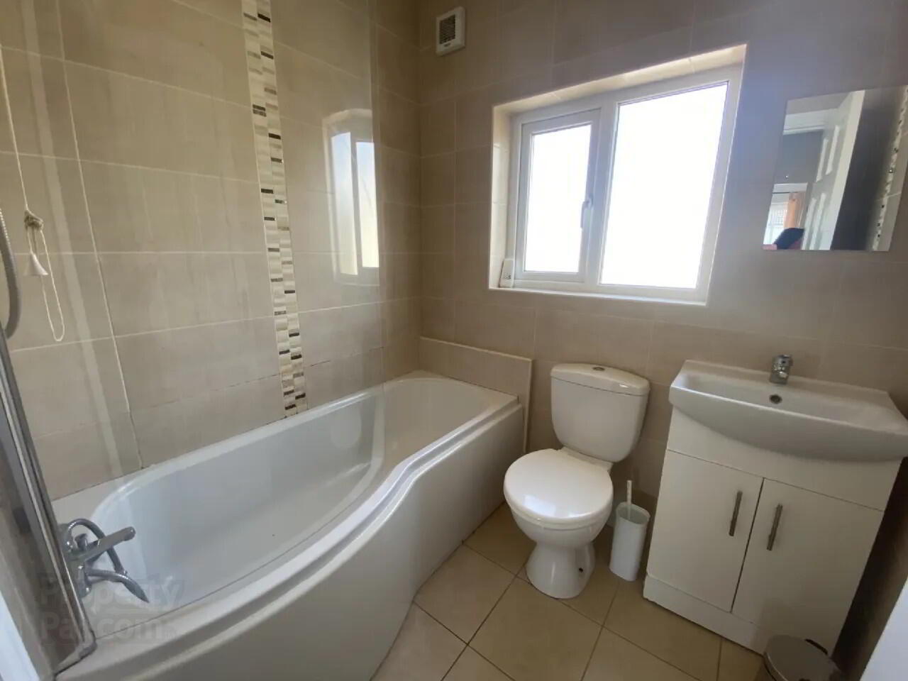 20 Castlegrove 8 of 12