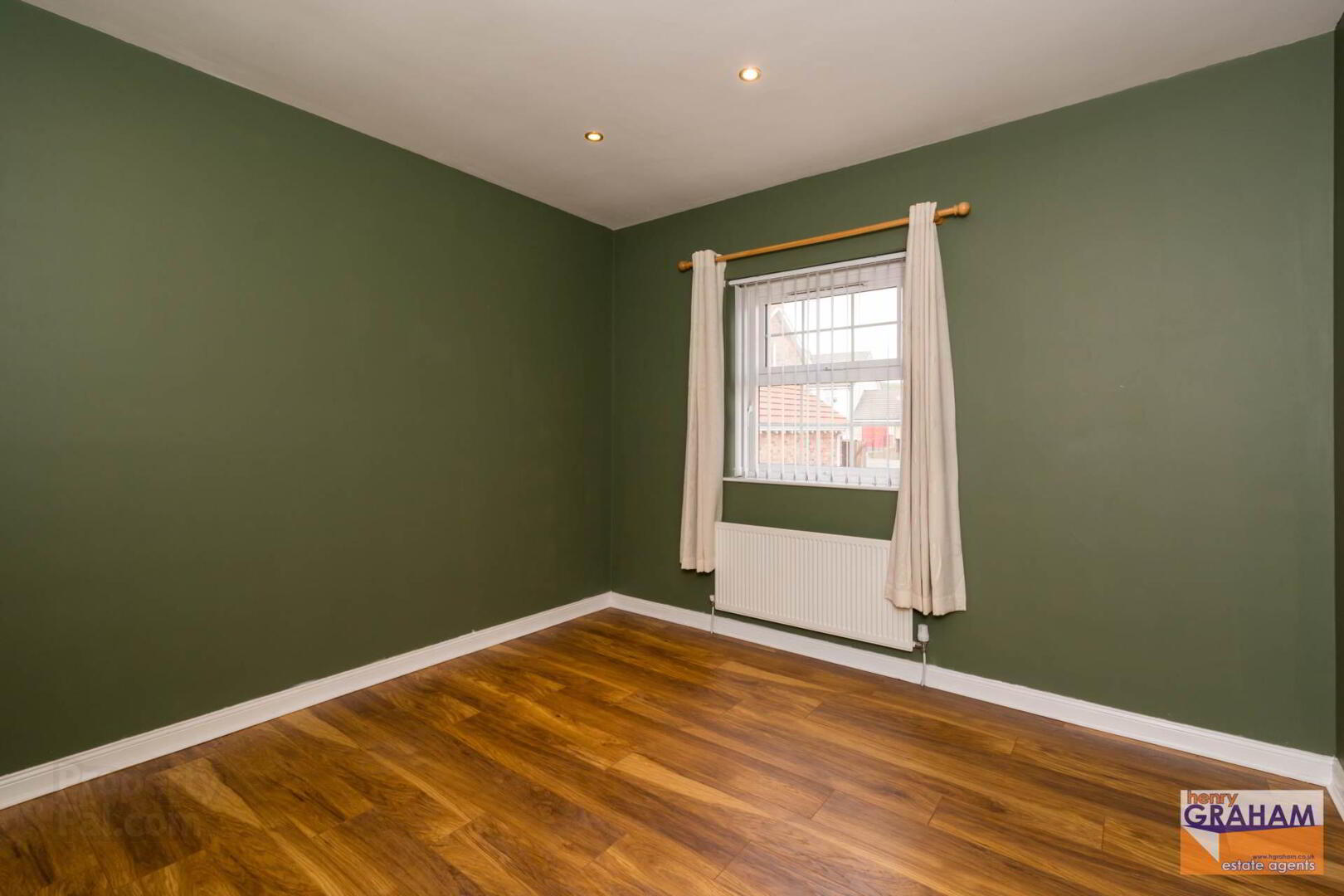 29a Mount Eagles Glen 12 of 24