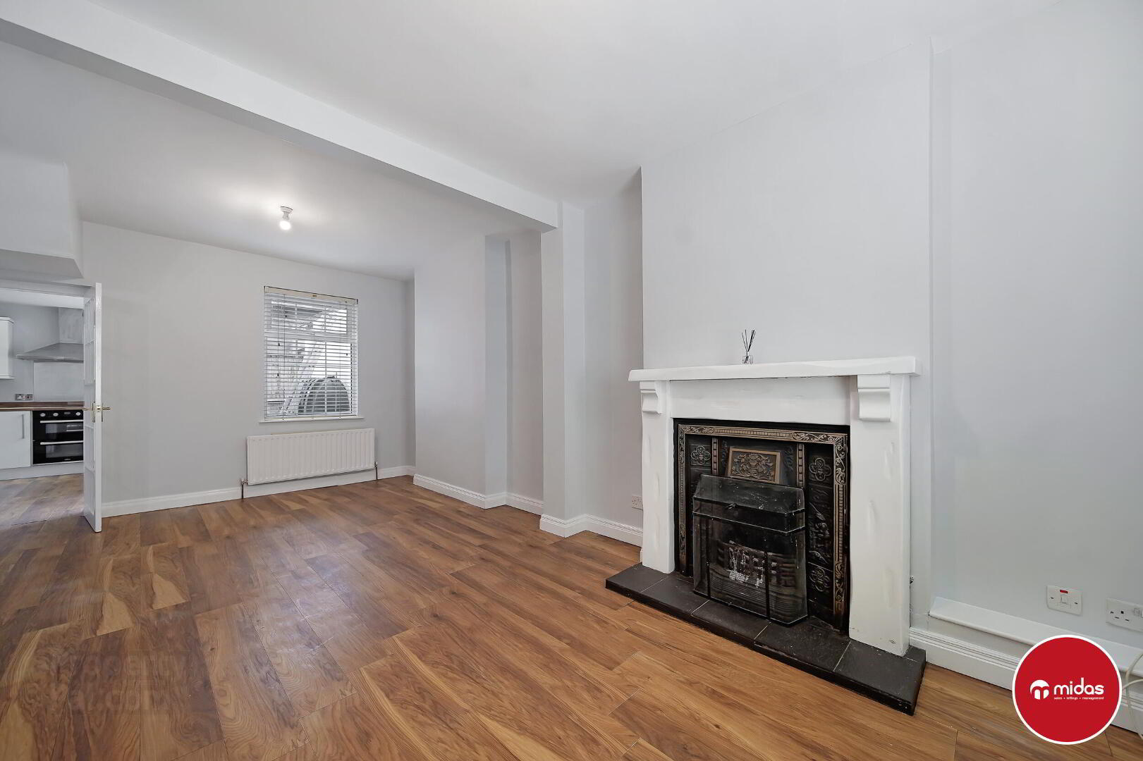 9 Maybrook Terrace, 4 of 16