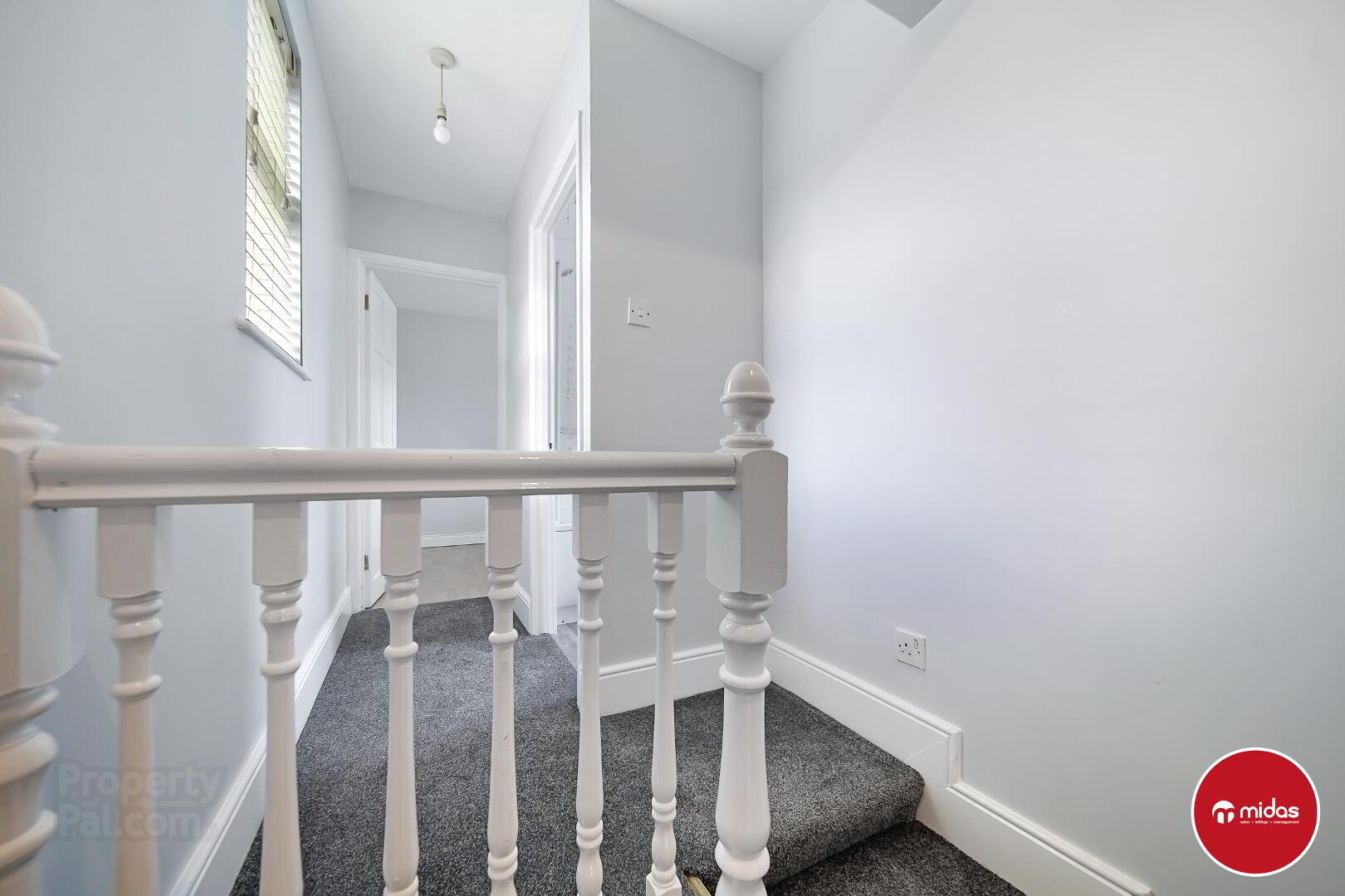 9 Maybrook Terrace, 9 of 16