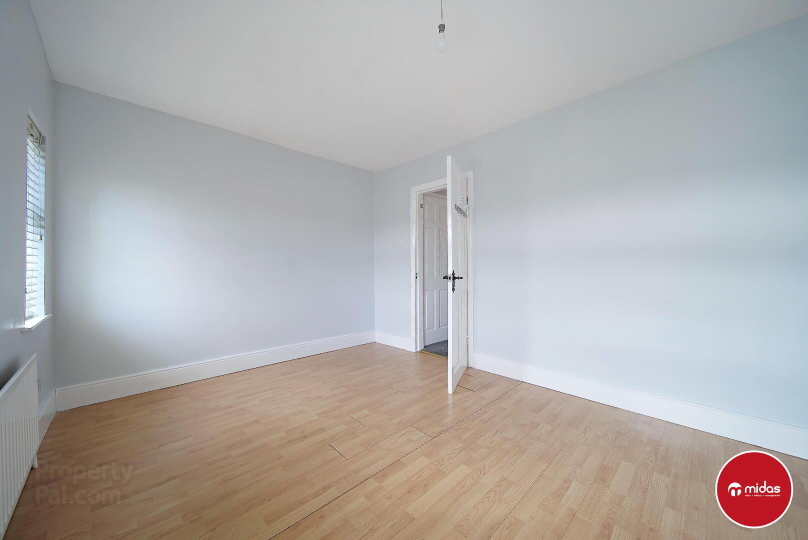 9 Maybrook Terrace, 12 of 16