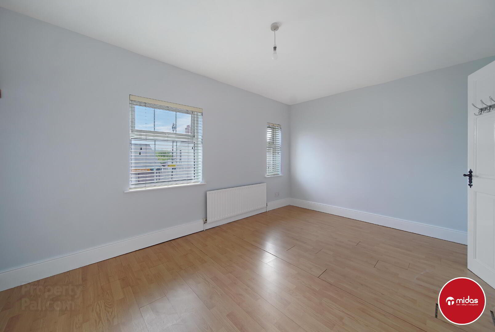 9 Maybrook Terrace, 13 of 16
