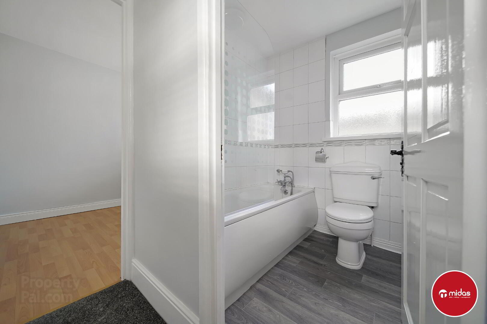 9 Maybrook Terrace, 14 of 16