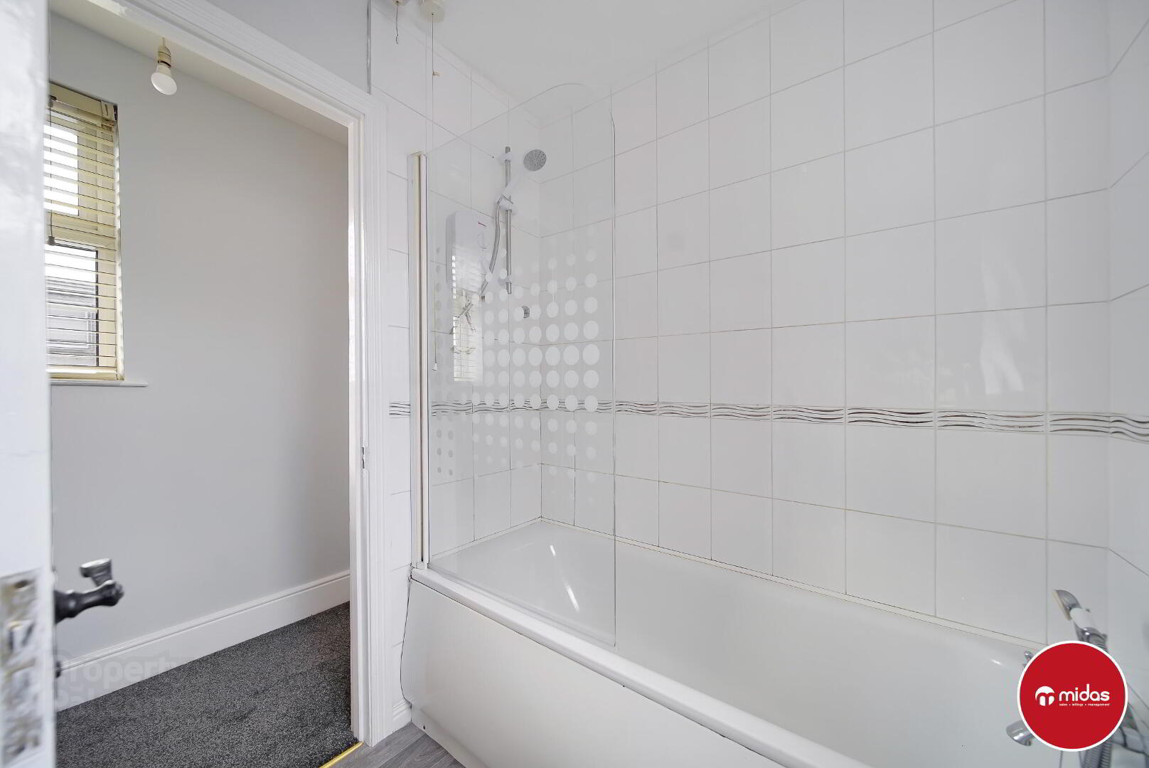 9 Maybrook Terrace, 15 of 16