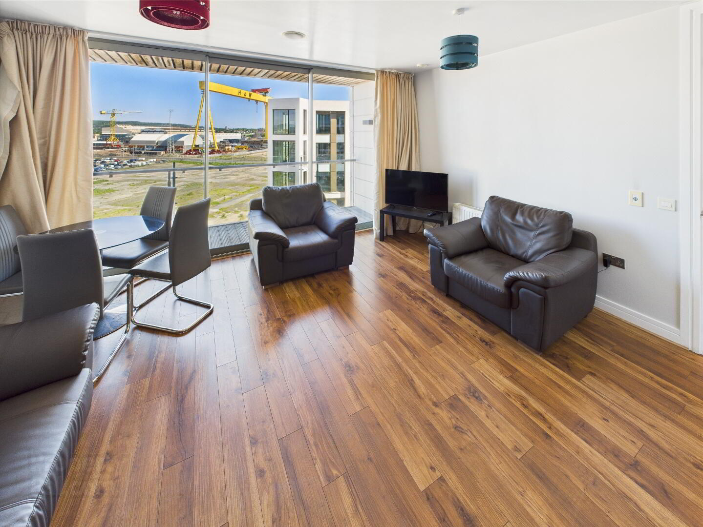 9.44 Arc Apartments, 2i Queens Road 7 of 20