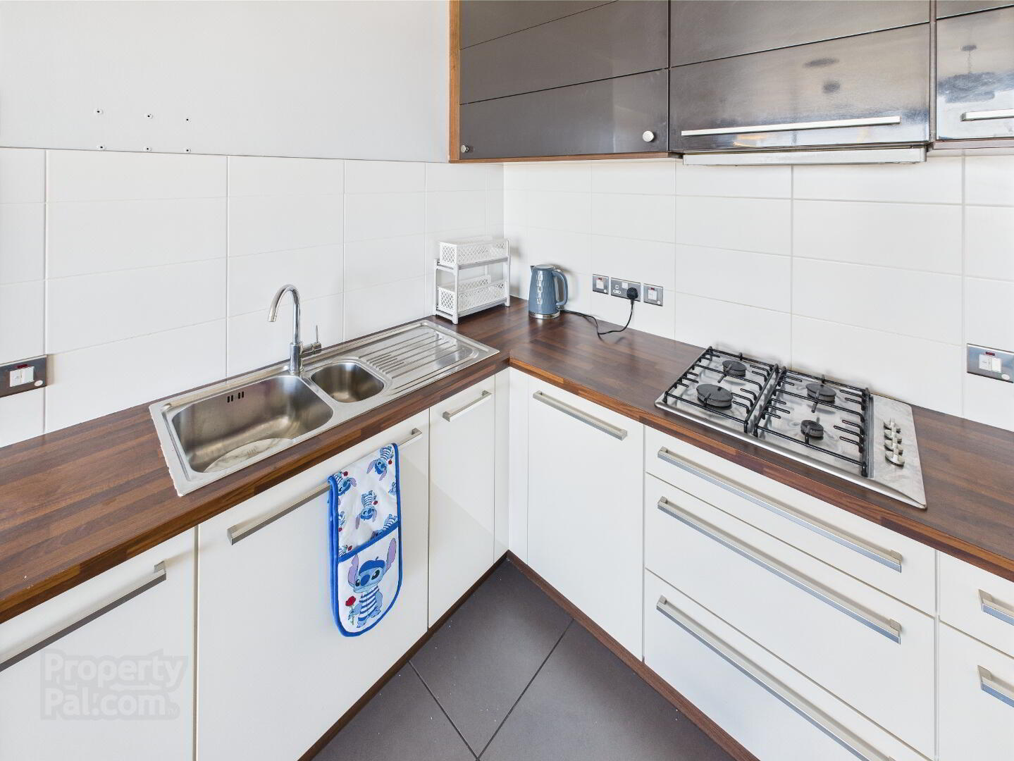 9.44 Arc Apartments, 2i Queens Road 11 of 20