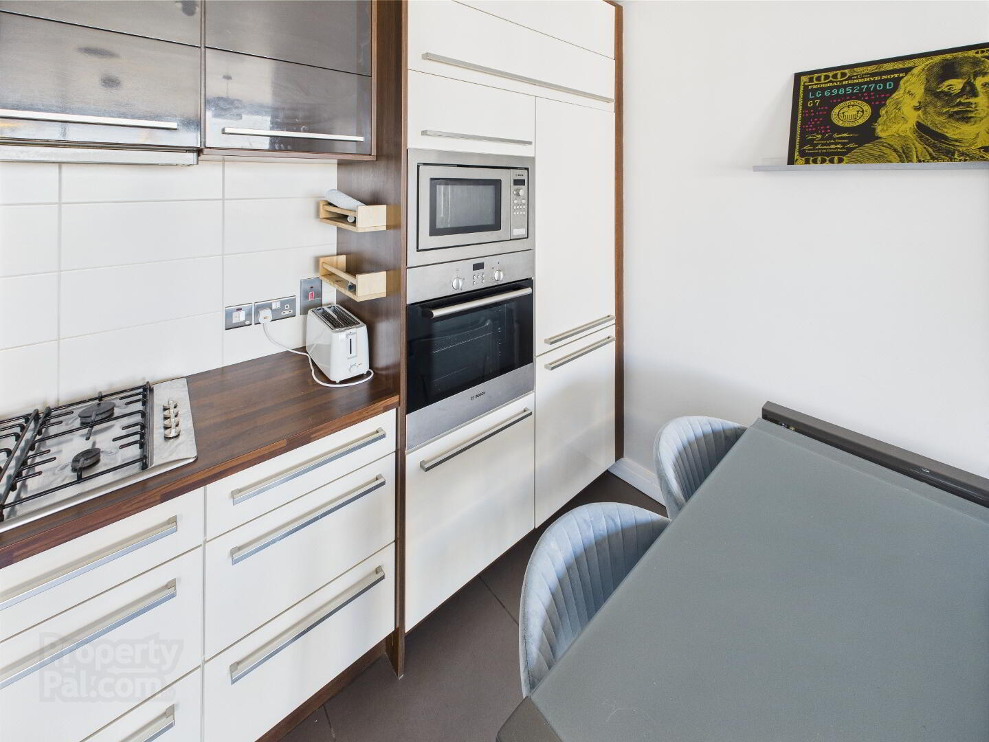 9.44 Arc Apartments, 2i Queens Road 12 of 20