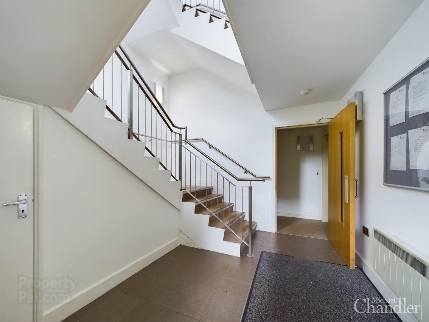 77 Milfort Mews 3 of 14
