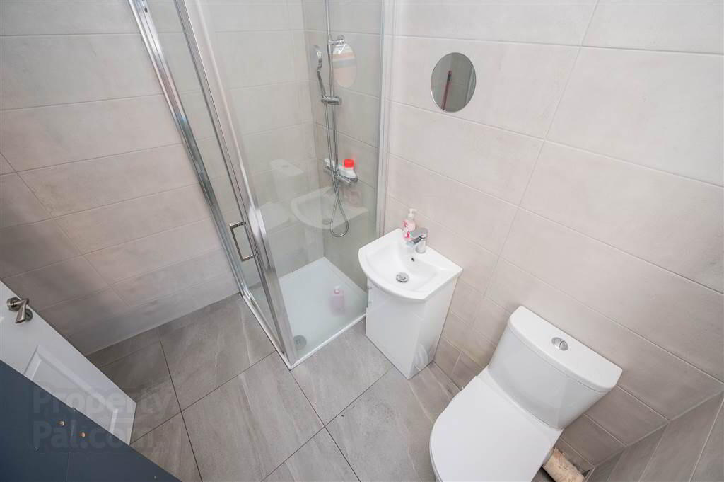 14 Tates Avenue 9 of 13