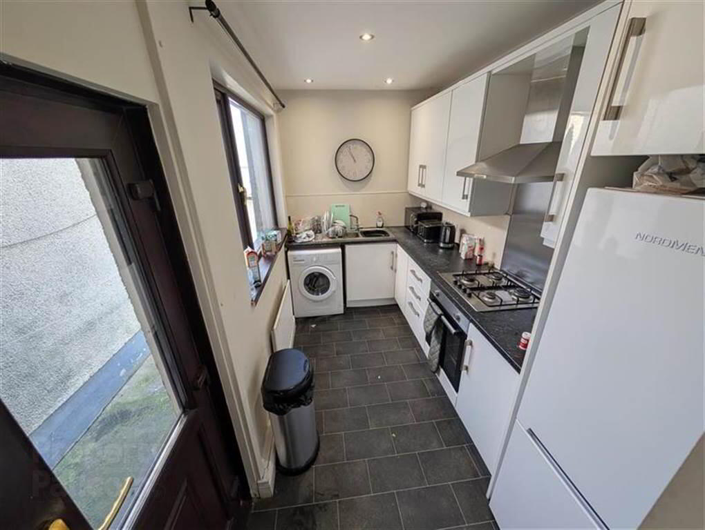 7 Chadwick Street 6 of 10