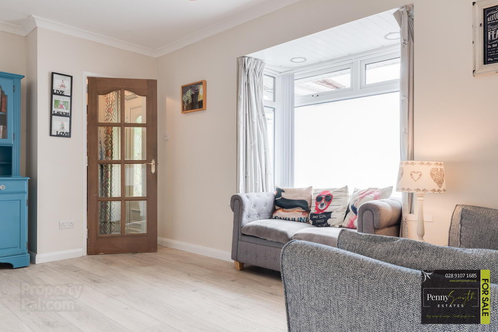 6 Springwell Gardens 5 of 31