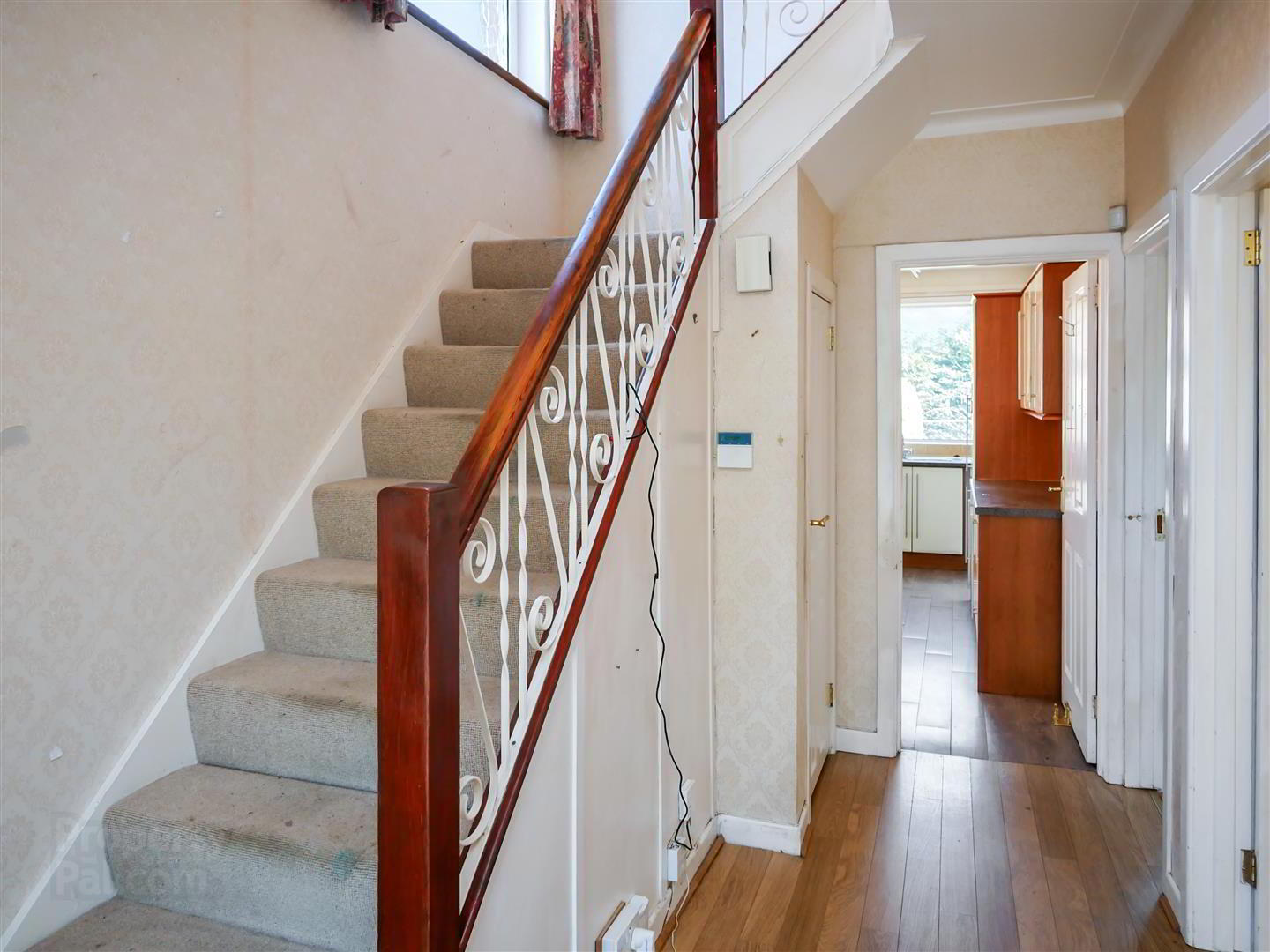 property description image