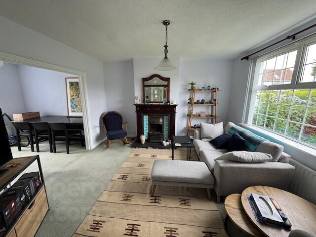 property description image