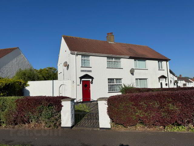 2 Lumfiord Avenue 1 of 18
