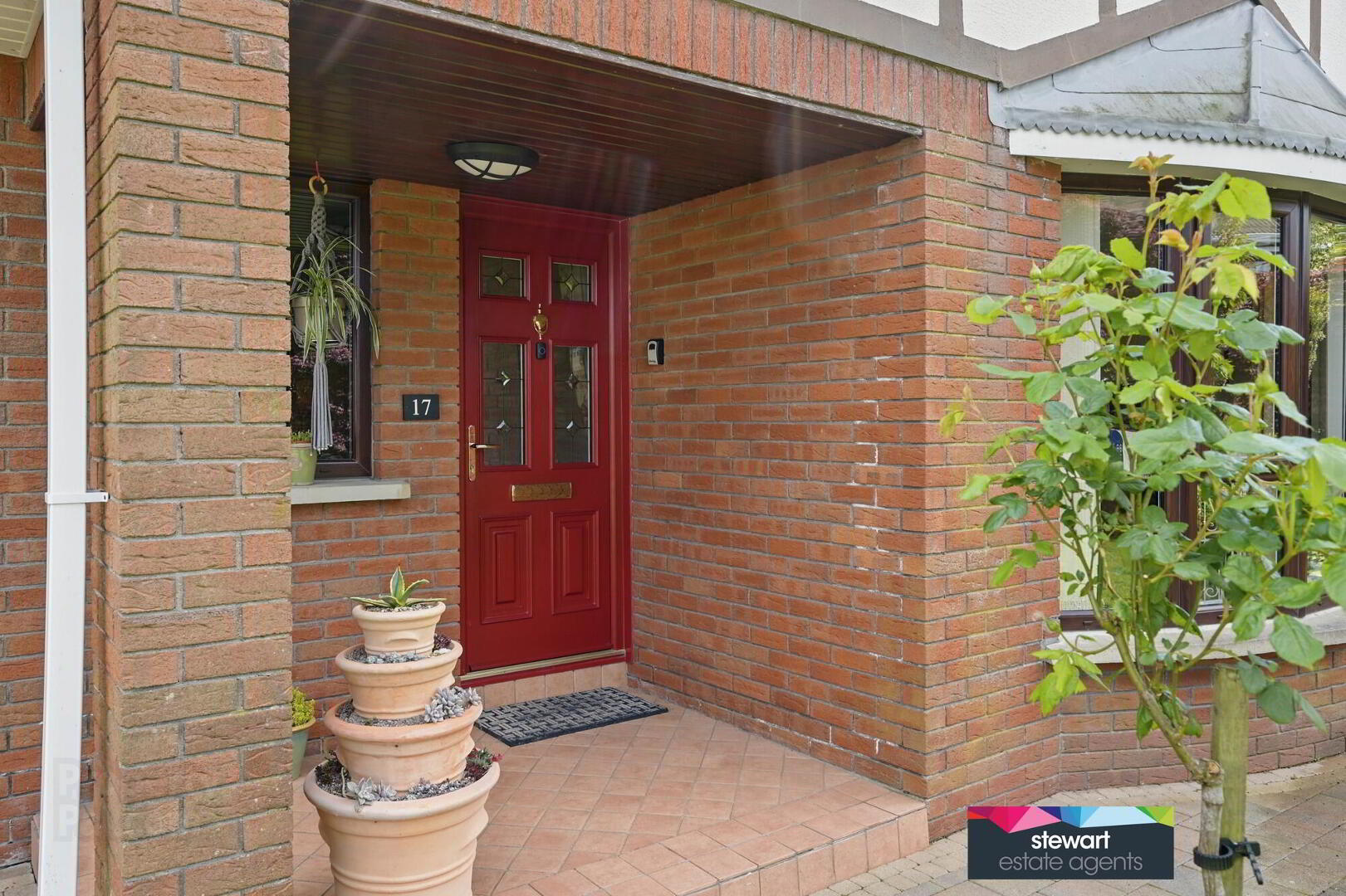 17 Kensington Manor 3 of 26