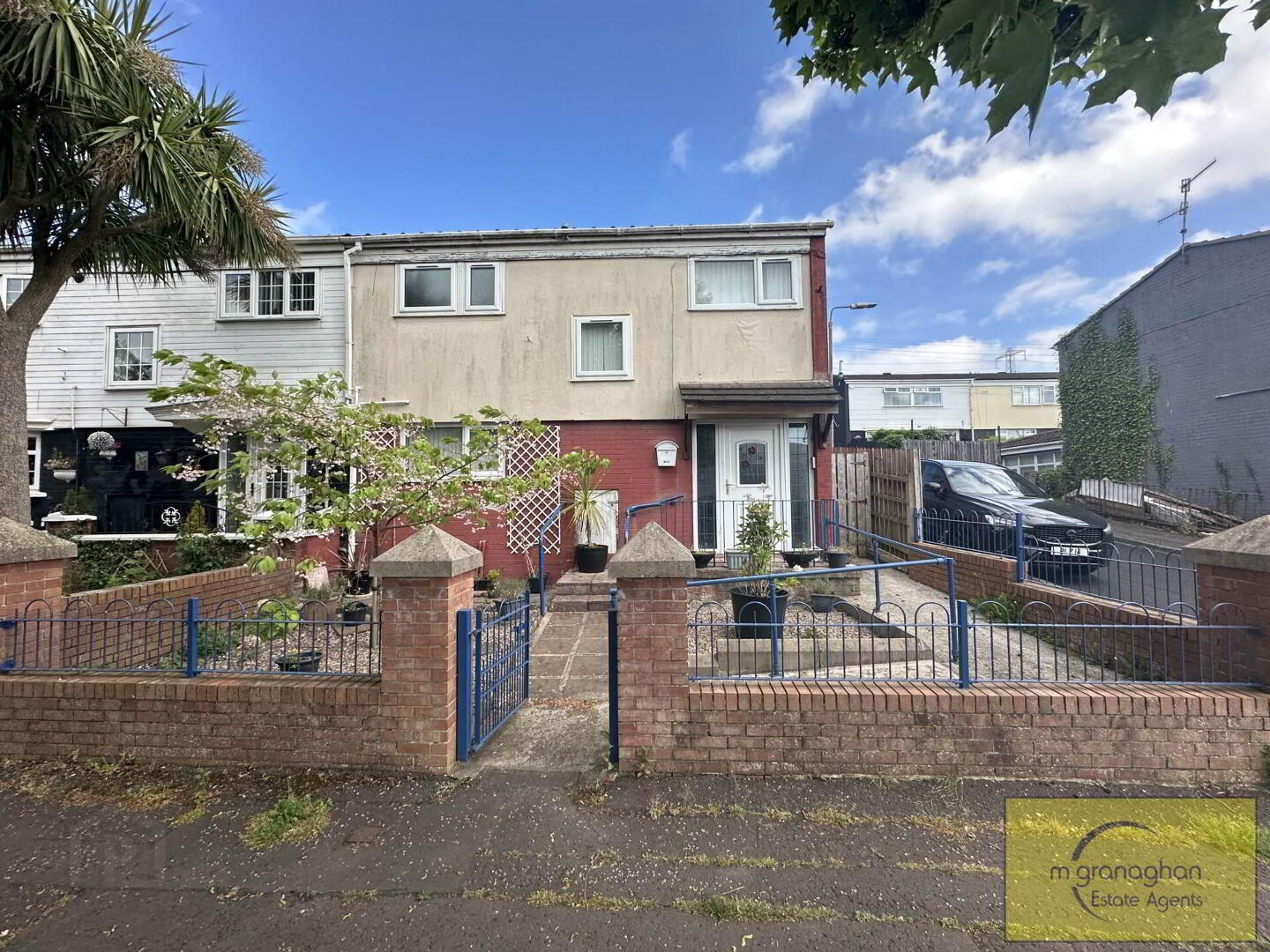 83 Glenveagh Drive 2 of 31