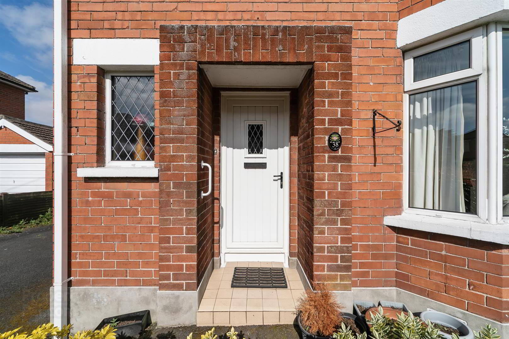 property description image