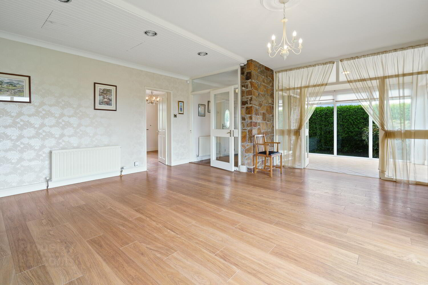 22 Glen Road 16 of 34