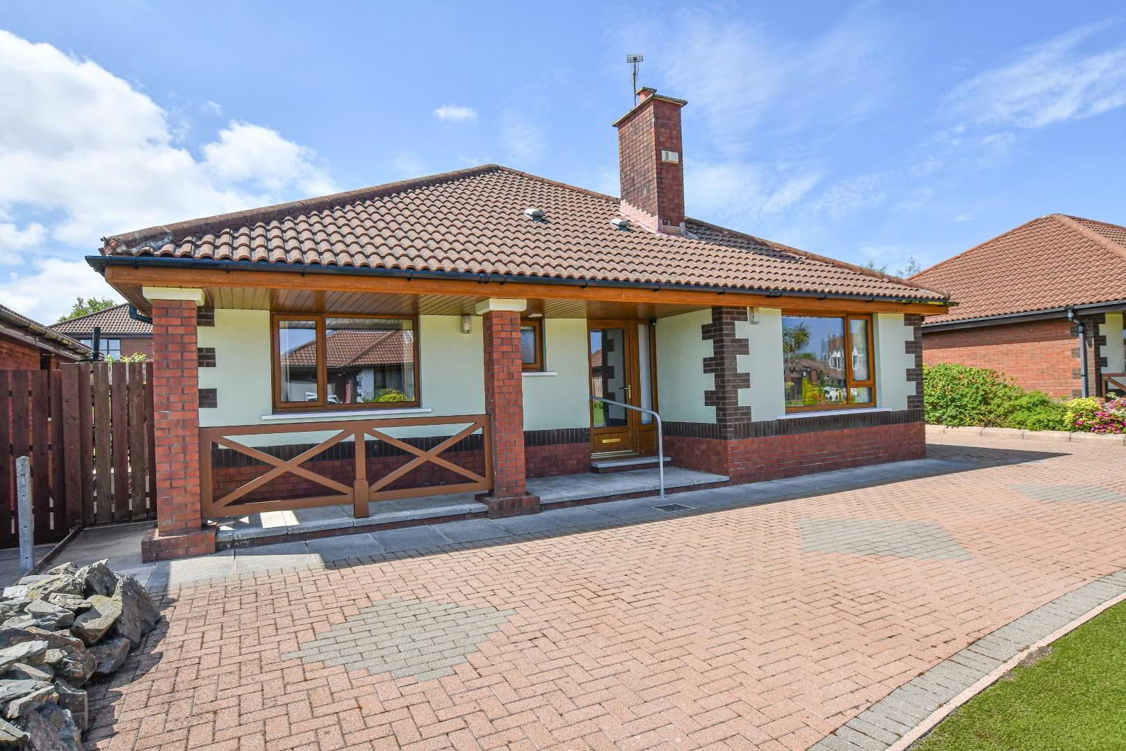 property description image