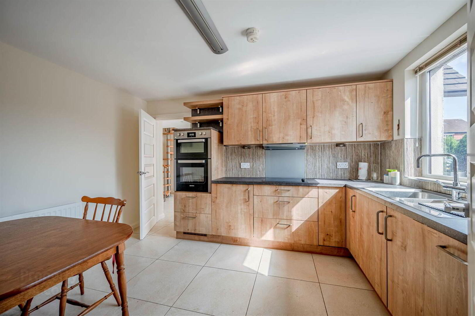 10 Clonallon Court 9 of 34