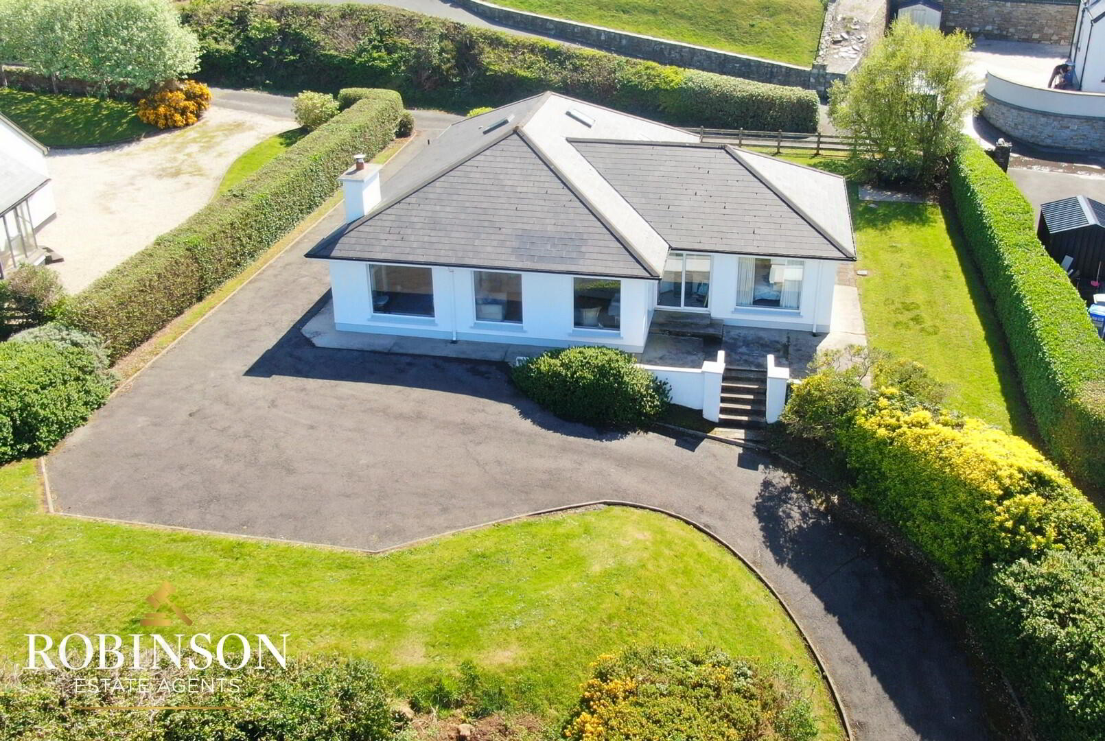 4 Bedroom House, Sandhill 1 of 14