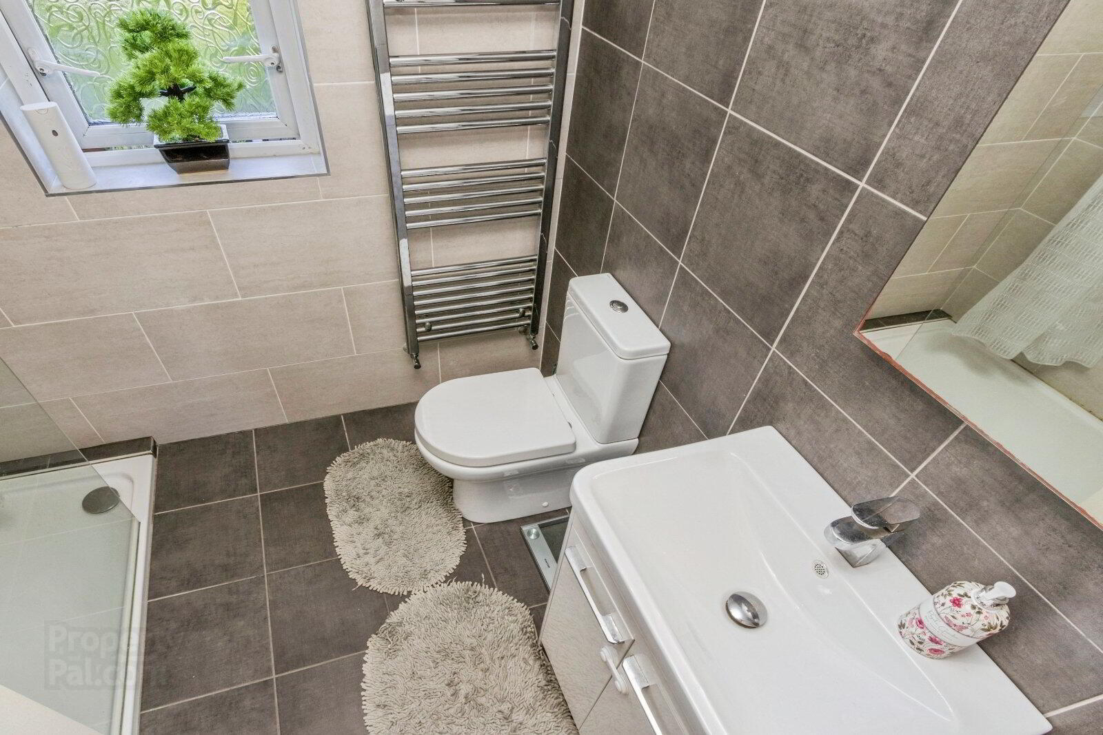28 Rathgill Place 13 of 20