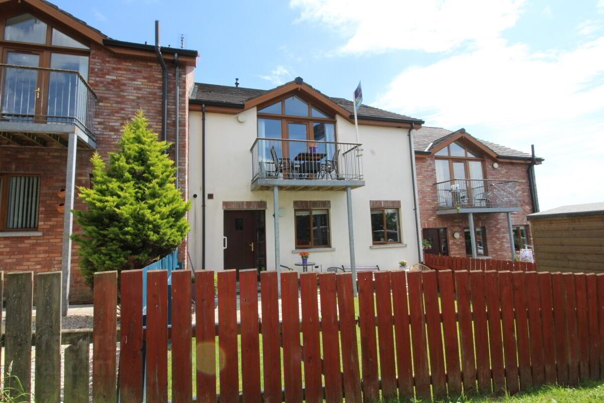 Apartment 5 193 Victoria Road 8 of 8