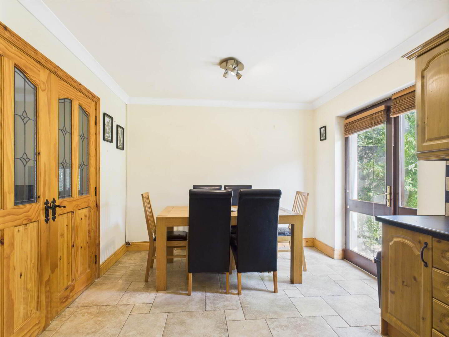 11 Millbrook Court 6 of 14