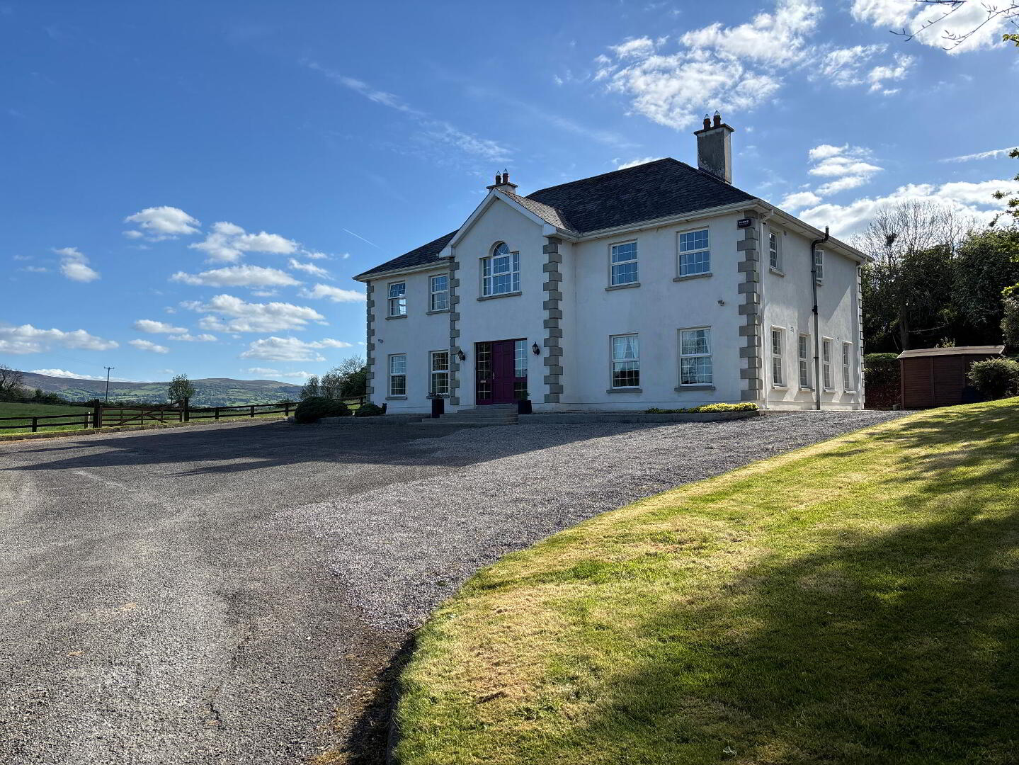 property description image