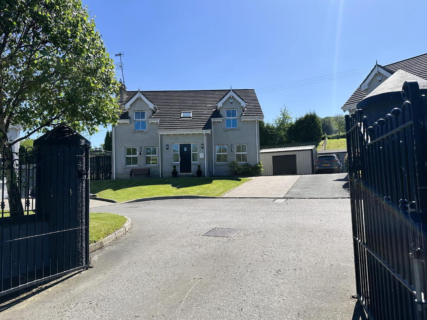 3 Lisnaweelan Court 36 of 36