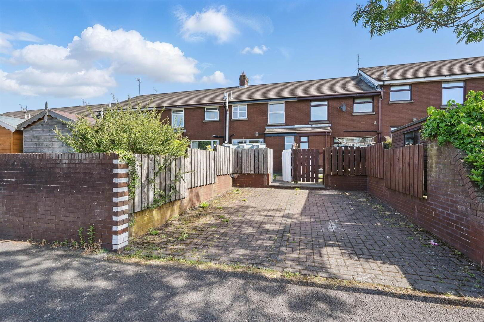 30 Hillhall Road 13 of 16
