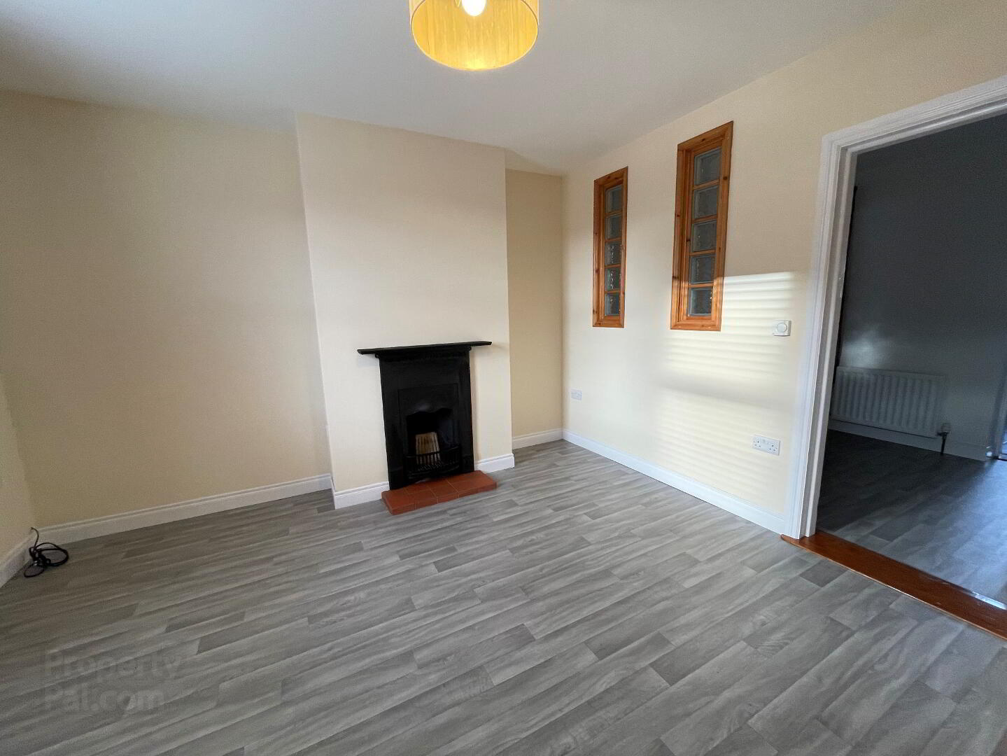 property description image