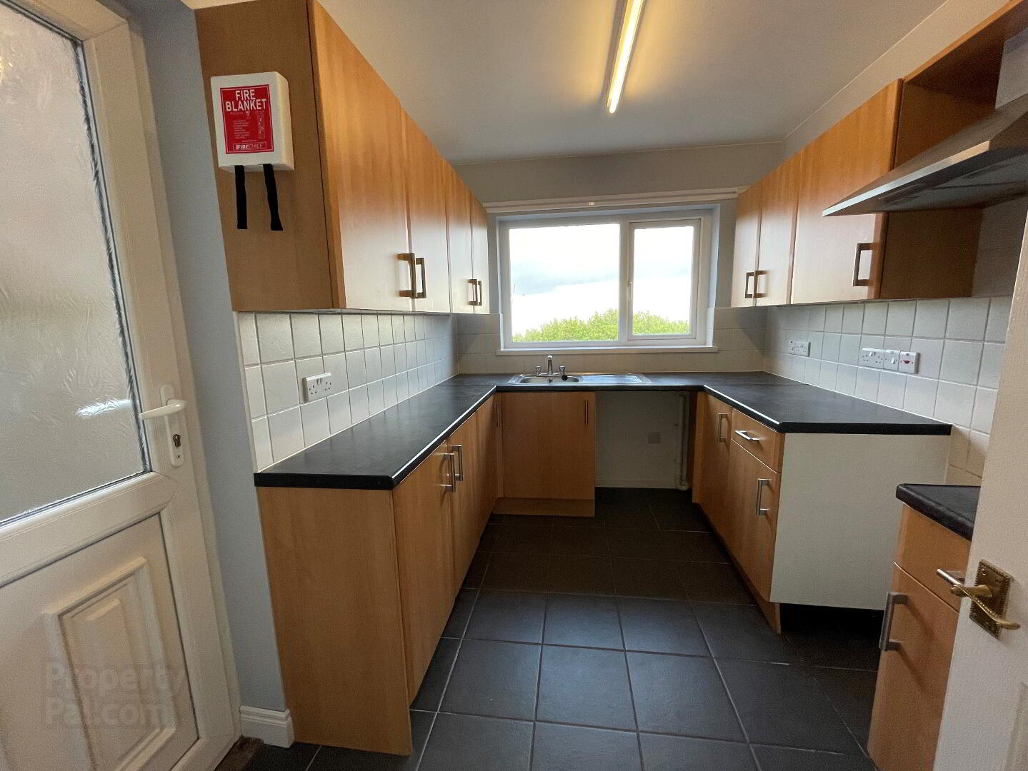 31 Ellis Street 5 of 19