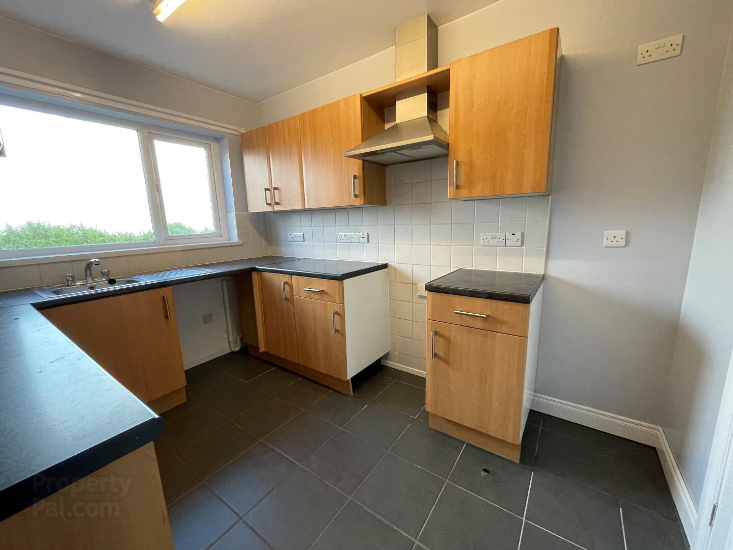 31 Ellis Street 6 of 19
