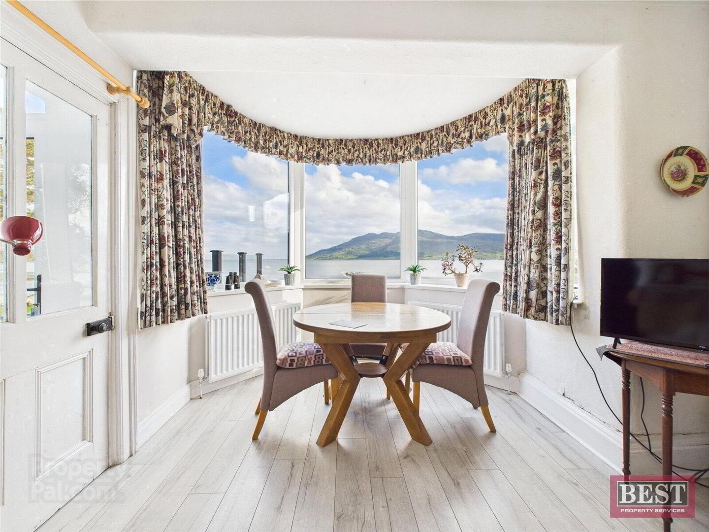 37 Rostrevor Road 5 of 29